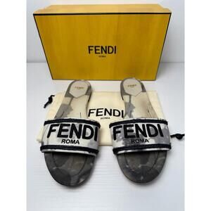 Fendi Roma Canvas Signature Slide Flats SZ 40 Preowned